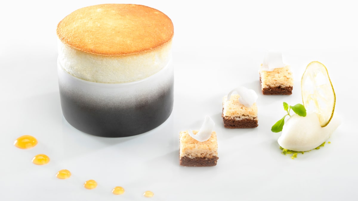 Le soufflé chaud au citron vert moelleux chocolat coco mojito glacé